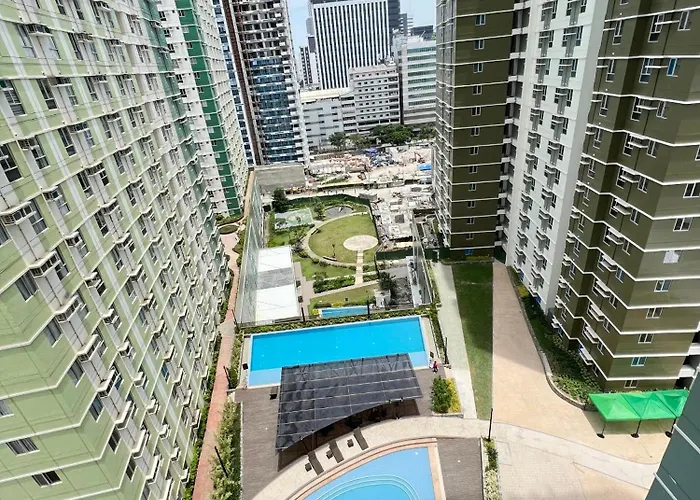 It Park Cozy With Netflix, Wifi & Pool View Aparthotel Cebu